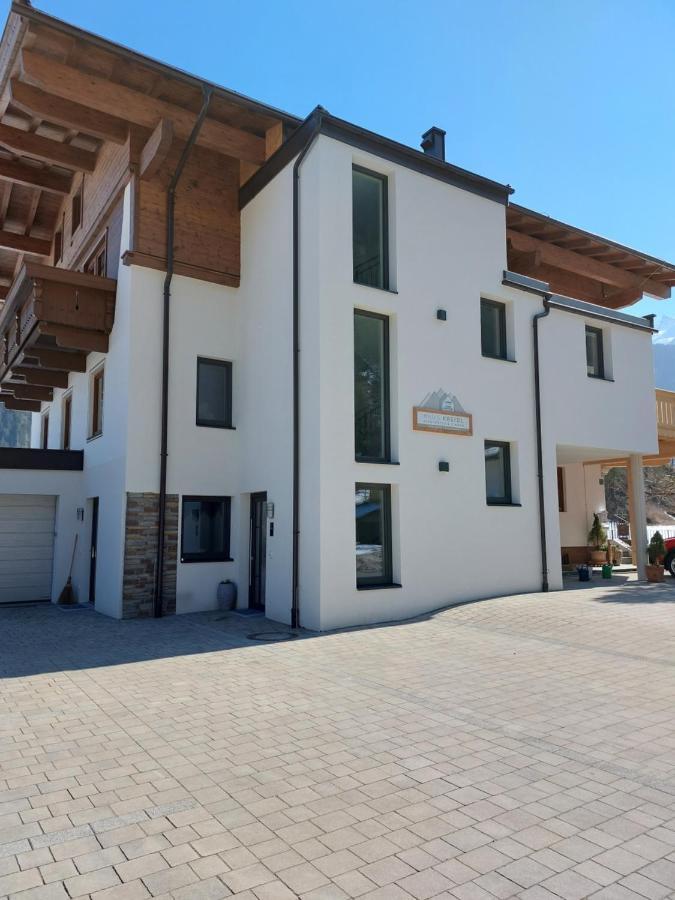 Haus Kreidl Acomodação com café da manhã Schwendau Exterior foto
